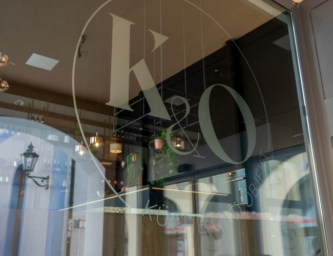 Kuechenspezialisten, Spezialisten Für Kuechenspezialisten, Website Fuer Kuechenspezialisten, Der Kreis, Logodesign, Erscheinungsbild, Anzeigen, Print Und Webdesign, Werbeagentur, Digital, Websites, Renoarde Für Der Kreis, Renoarde Spezialist, Renoarde Spezialisten, Spezialist Fuer Kuechenwebsites, Individualisierte Internetseite, POS, Energielabel,